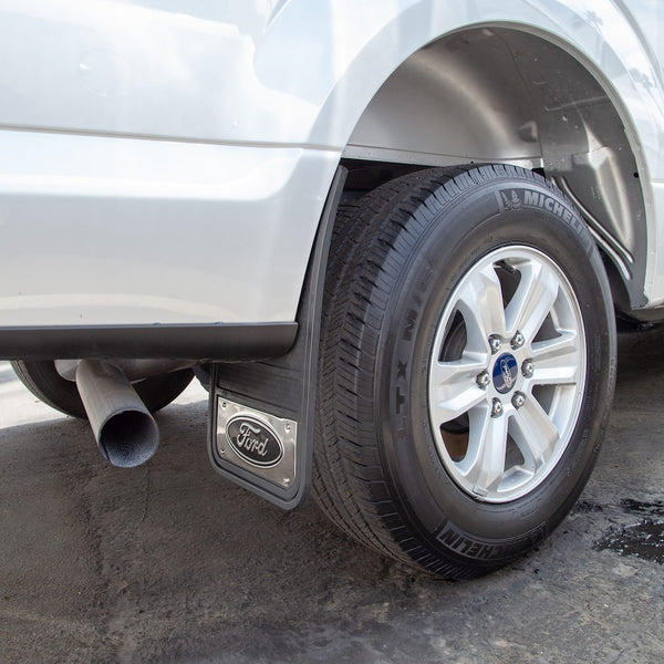 Plasticolor Heavy Duty Mud Flap Set (MPN: 001838R01)