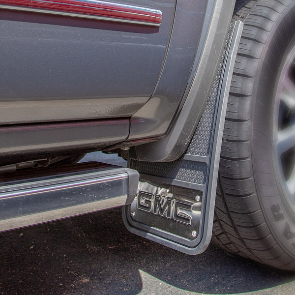 Plasticolor Heavy Duty Mud Flap Set (MPN: 001841R01)