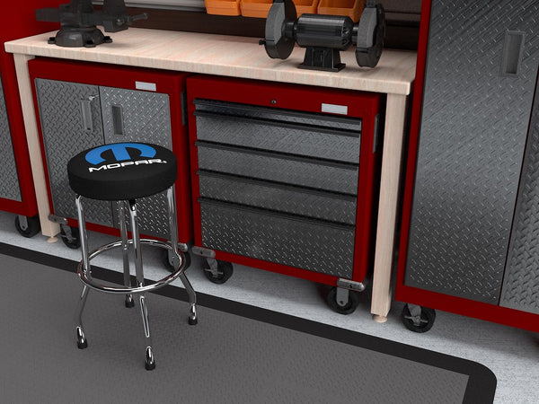 Plasticolor Garage Stool (MPN: 004784R01)