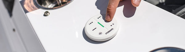 Fusion Wireless Remote Control (MPN: 010-02167-21)