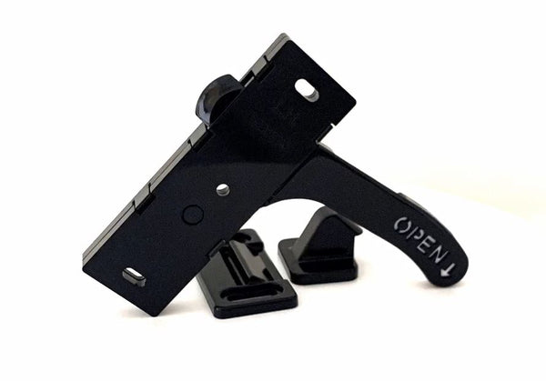 JR Products Screen Door Latch (MPN: 10775)