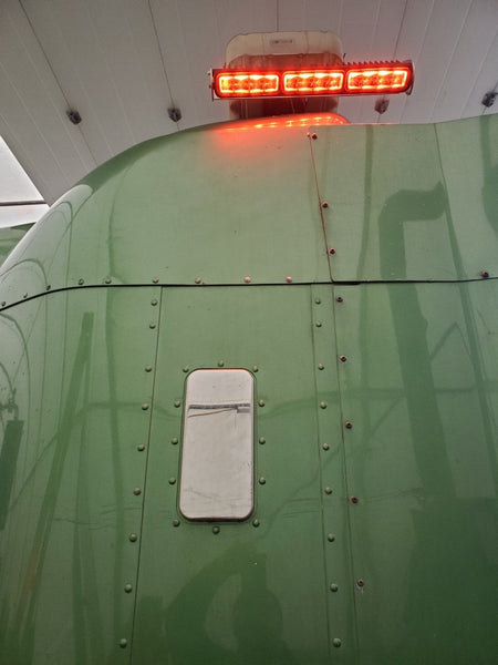 J.W. Speaker Warning Light Model 529 (MPN: 1300561)