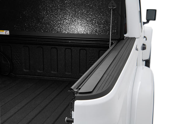 Rugged Ridge Armis Hard Folding Tonneau Cover (MPN: 13550.24)