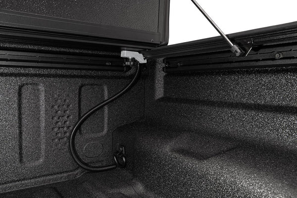 Rugged Ridge Armis Hard Folding Tonneau Cover (MPN: 13550.24)