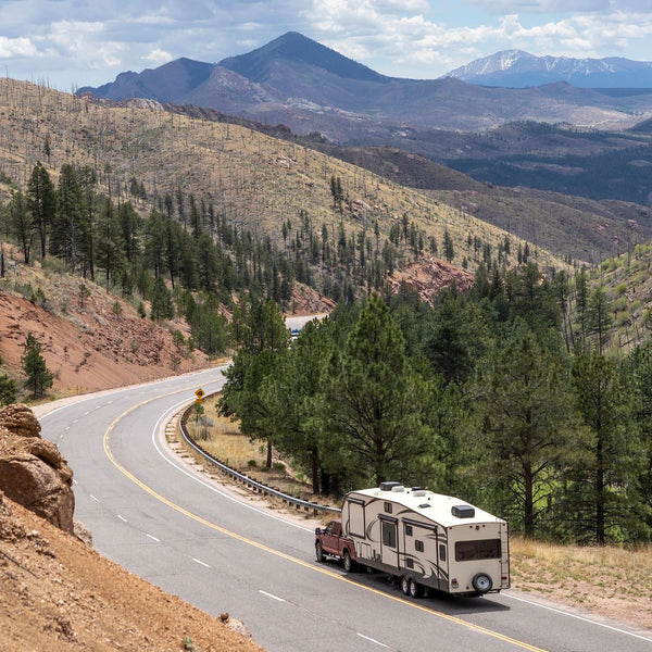 CURT CrossWing Fifth Wheel Trailer Hitch (MPN: 16600)