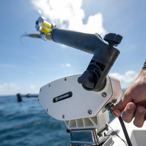 Cannon Magnum 10 Tournament Series Downrigger (MPN: 1902310)