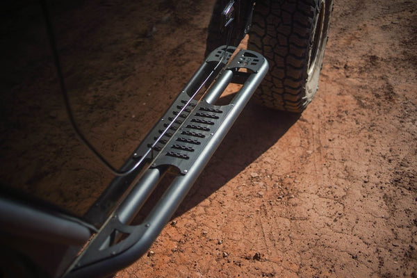 DV8 Offroad Round Tube Side Steps (MPN: SRJK-09)