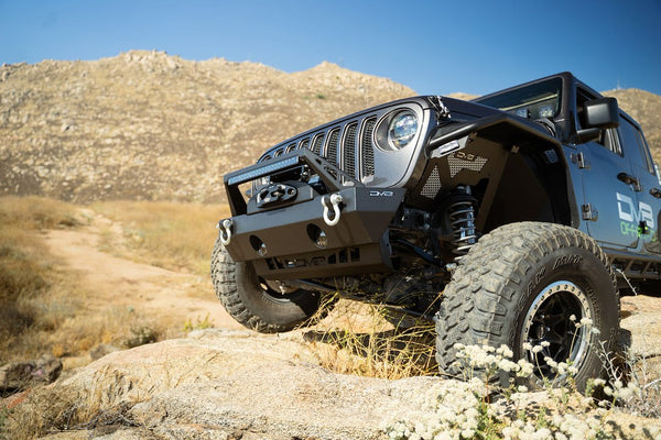 DV8 Offroad Sway Bar Disconnect Skid Plate (MPN: SPJL-02)
