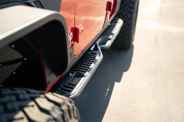 DV8 Offroad Round Tube Side Steps (MPN: SRGL-08)