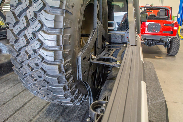 DV8 Offroad Spare Tire Carrier (MPN: TCGL-02)