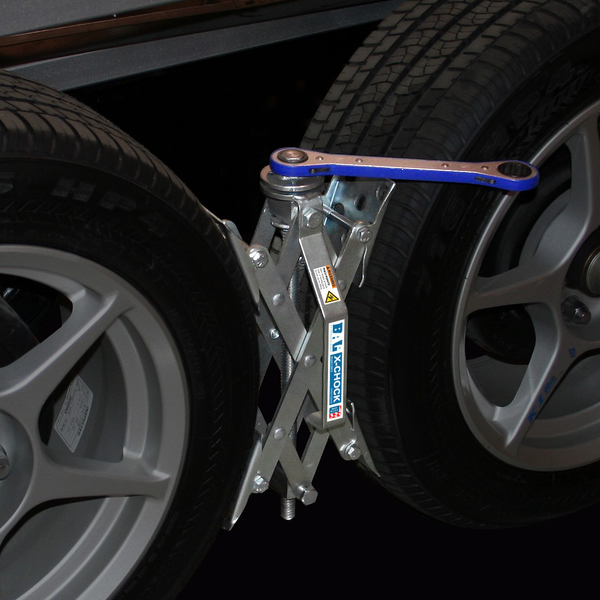 Wheel chock for tandem tires (MPN: 28012)