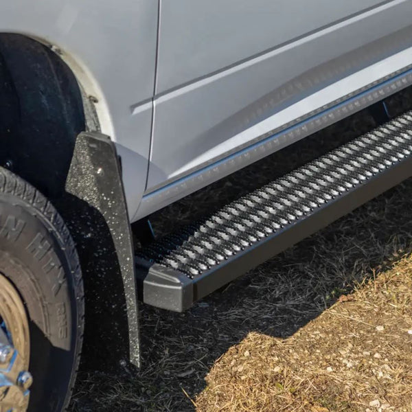 Luverne Grip Step Wheel-To-Wheel Running Board (MPN: 415114-401733)