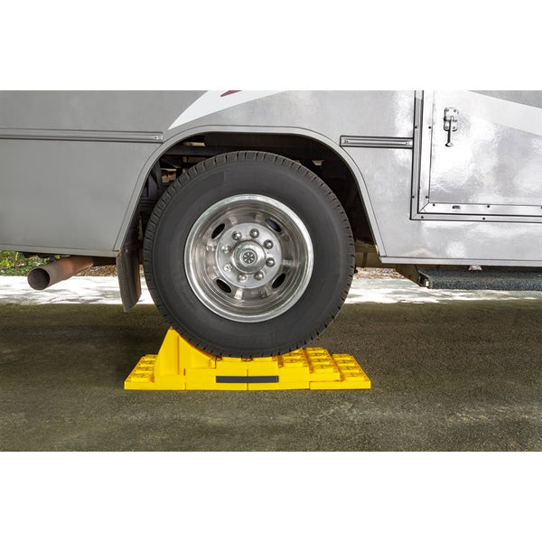 Camco Wheel Chock (MPN: 44401)