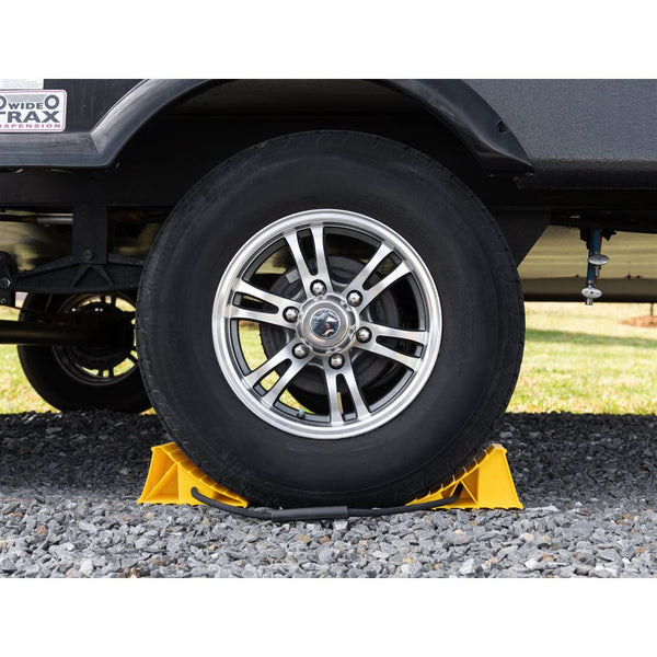 Camco RV Double Wheel Chock (MPN: 44470)