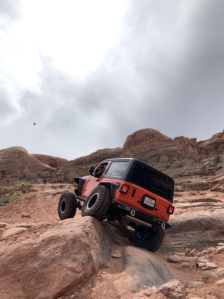 Road Armor Stealth Bumper (MPN: 5182R0B)
