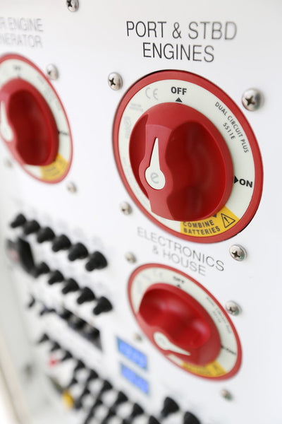 Blue Sea Battery Selector Switch E-Series (MPN: 5511E-BSS)