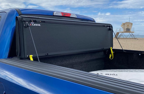 Leer Hard Folding Tonneau Cover (MPN: 650169)