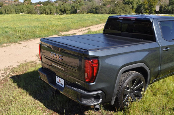 Leer Hard Folding Tonneau Cover (MPN: 650105)