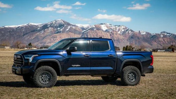 ReadyLIFT 3 Inch SST Lift Kit (MPN: 69-52310)