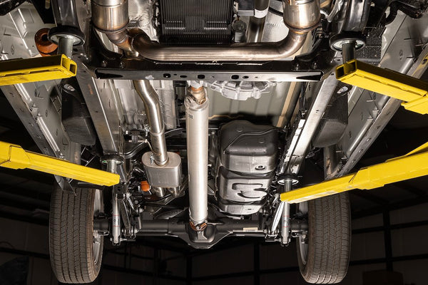 Flowmaster Signature Series Exhaust System Kit (MPN: 737889)