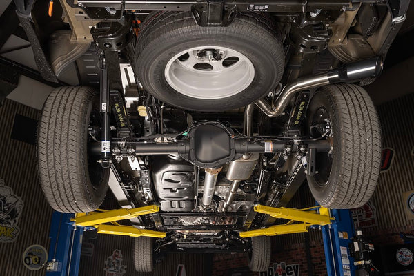 Flowmaster Signature Series Exhaust System Kit (MPN: 738115)