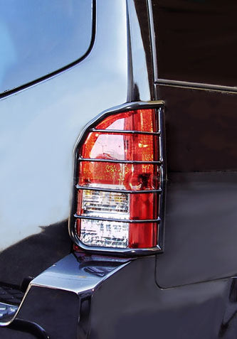 Black Horse Off Road Tail Light Guard (MPN: 7G110206A)
