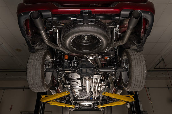Flowmaster Outlaw Cat Back Exhaust System (MPN: 818197)