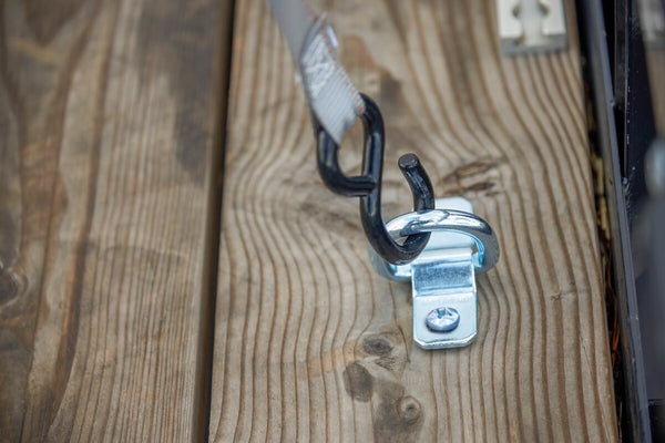 Keeper D-Ring With Bracket (MPN: 89314)