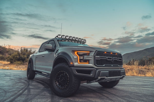 KC Hilites Gravity Pro6 LED Light Bar (MPN: 91333)
