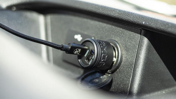 Mob Armor Dual USB Charger (MPN: ACC-USB-QCPD)