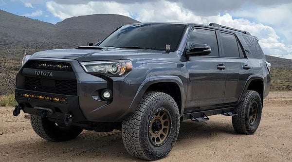 Alumilite Bumper with RT Light Bar Mount (MPN: AL-FBM71TYN-RT)