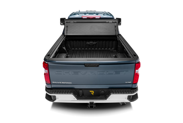 BAK Industries BAKFlip G2 Tonneau Cover (MPN: 226134)