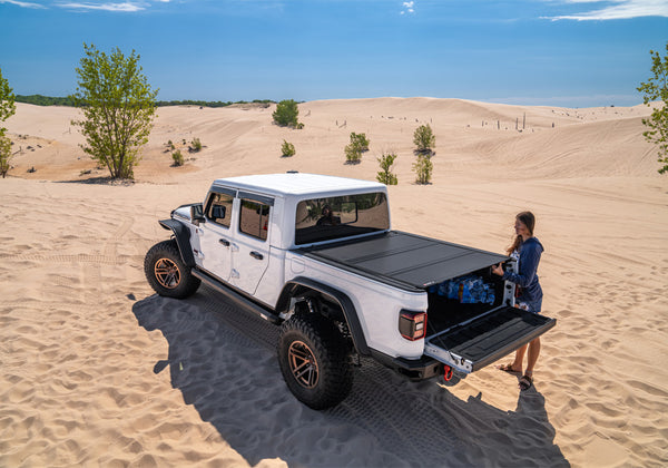 BAK Industries BAKFlip MX4 Tonneau Cover (MPN: 448701)