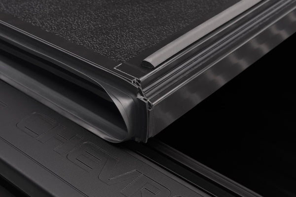 BAK Industries BAKFlip G2 Tonneau Cover (MPN: 226121)
