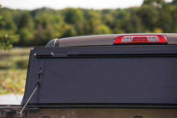 BAK Industries FiberMax Hard Folding Tonneau Cover (MPN: 1126227)