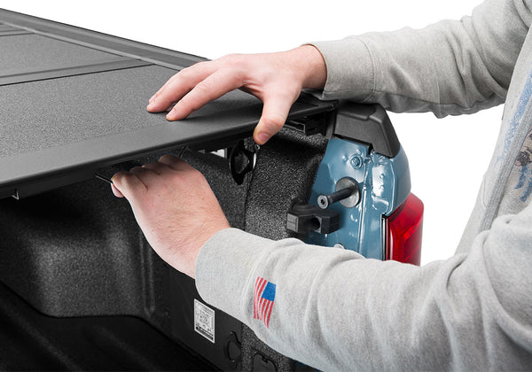 BAK Industries BAKFlip MX4 Tonneau Cover (MPN: 448324)