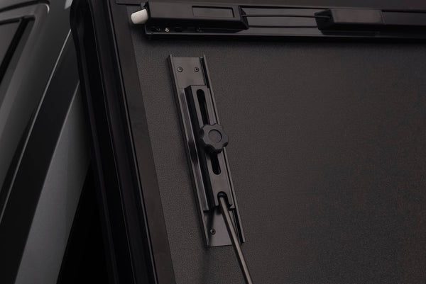 BAK Industries BAKFlip MX4 Tonneau Cover (MPN: 448602)