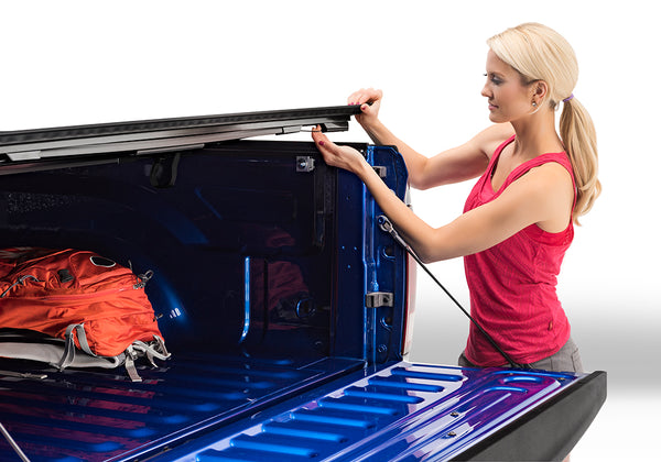 BAK Industries BAKFlip MX4 Tonneau Cover (MPN: 448203)