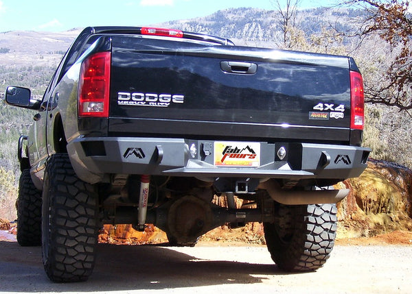 Fab Fours Premium Rear Bumper (MPN: DR03-W1050-1)