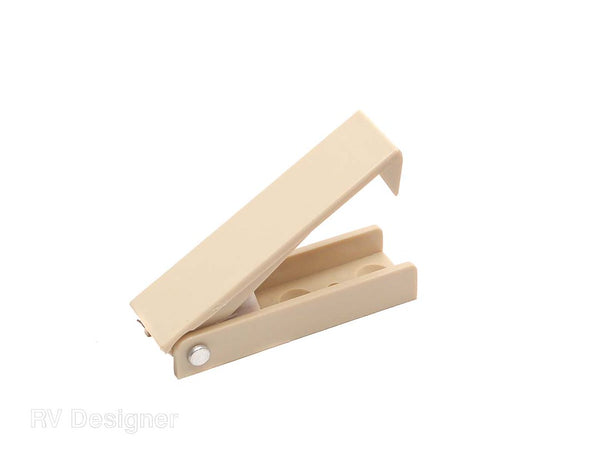 RV Designer Door Catch (MPN: E206)