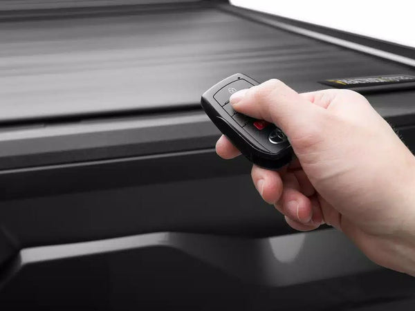 Retrax Tonneau Cover (MPN: EQ0378-1)