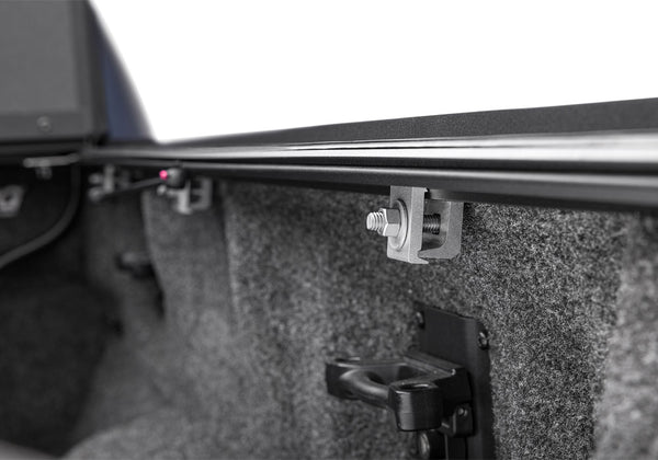 Extang Endure ALX Hard Folding Tonneau Cover (MPN: 80962)