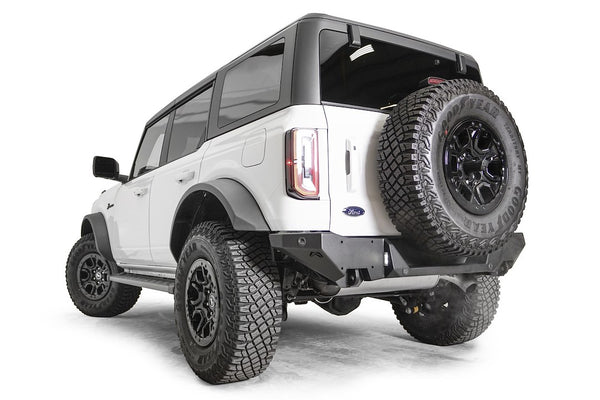 Fab Fours Premium Rear Bumper (MPN: FB21-Y5251-1)