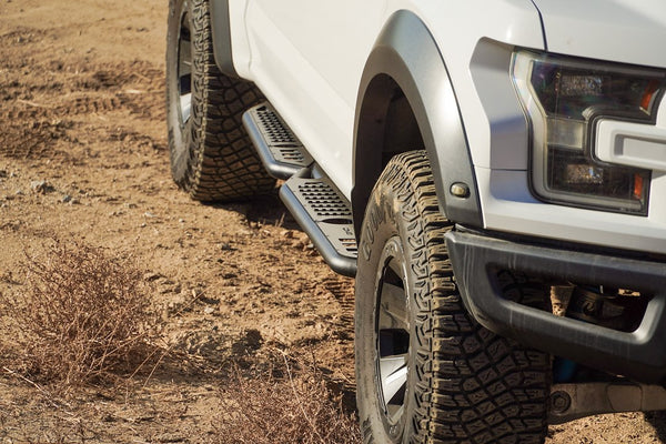 DV8 Offroad Round Tube Side Steps (MPN: SRFF1-01)
