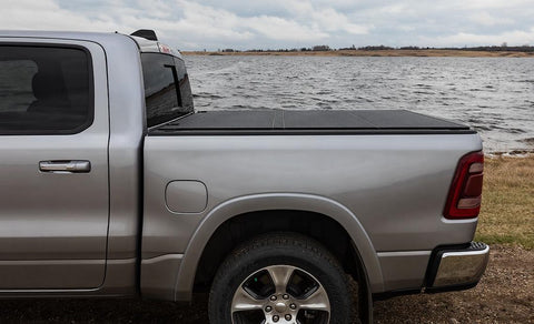 LOMAX STANCE Hard Tri-Fold Tonneau Cover (MPN: G4050119)
