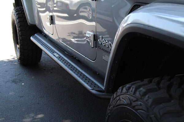 Go Rhino Dominator Xtreme Running Board (MPN: DSS4516T)