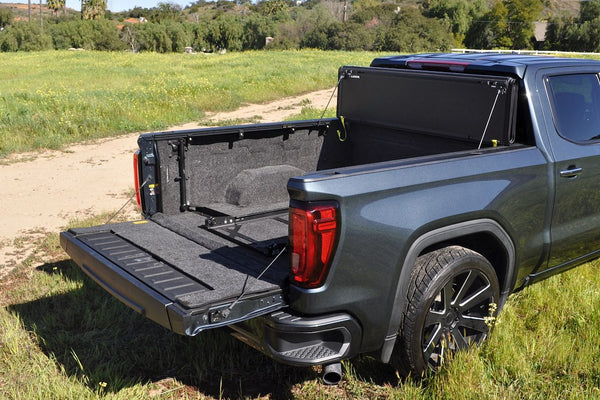 Leer Hard Folding Tonneau Cover (MPN: 650346)