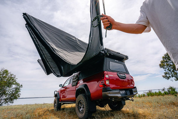 Ironman 4x4 Delta Wing Awning (MPN: IAWN270R045)