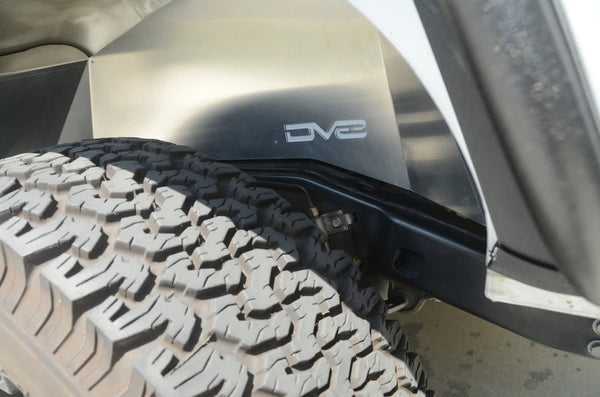 DV8 Offroad Aluminum Inner Fenders (MPN: INFEND-01RB)