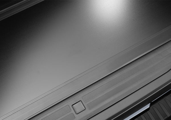 UnderCover Ultra Flex Hard Folding Tonneau Cover (MPN: UX22030)
